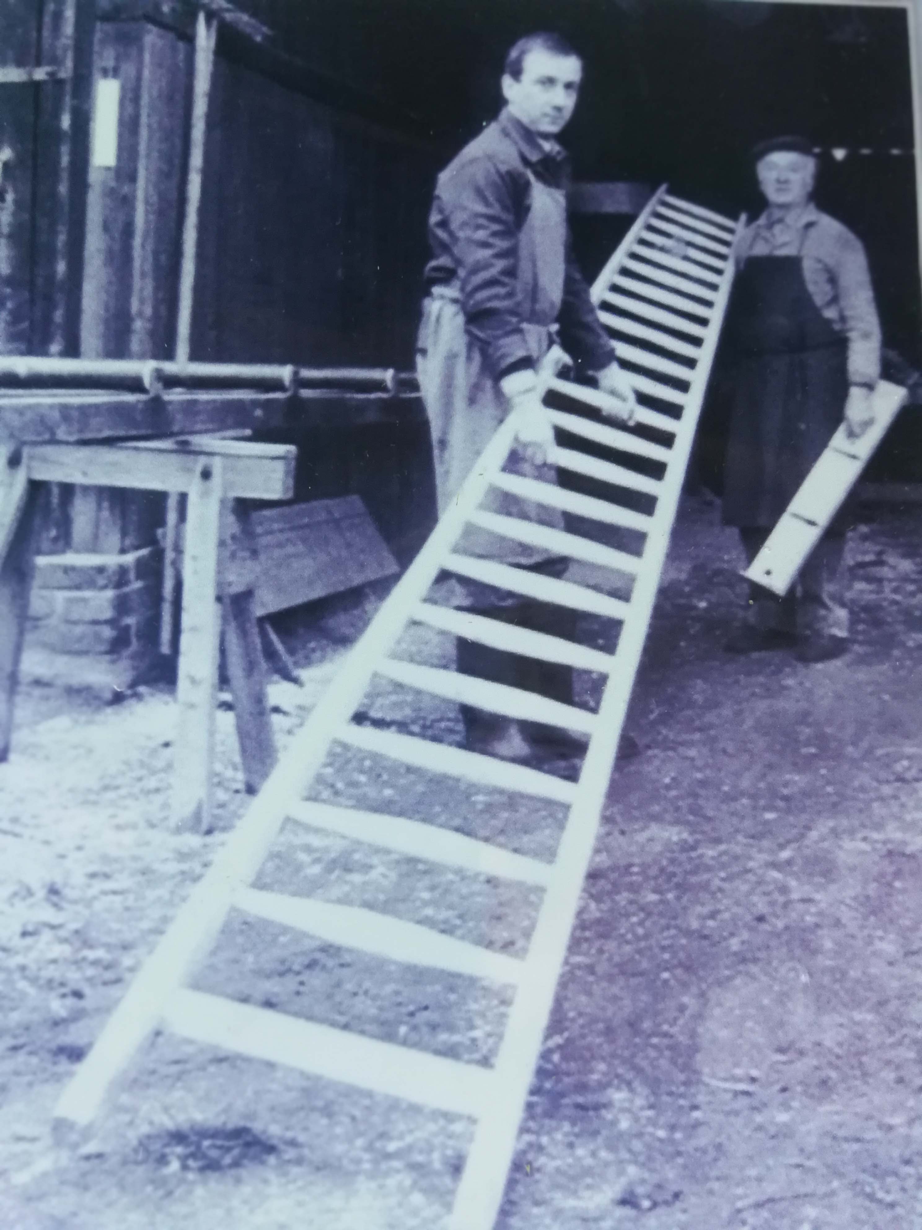 slide-4